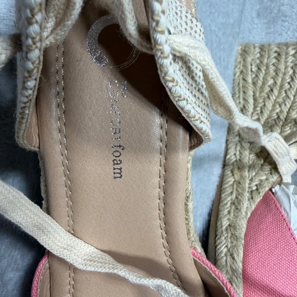 Journee Collection Coral Pink Canvas Espadrille Wedge Lace Up Sandals 7WD